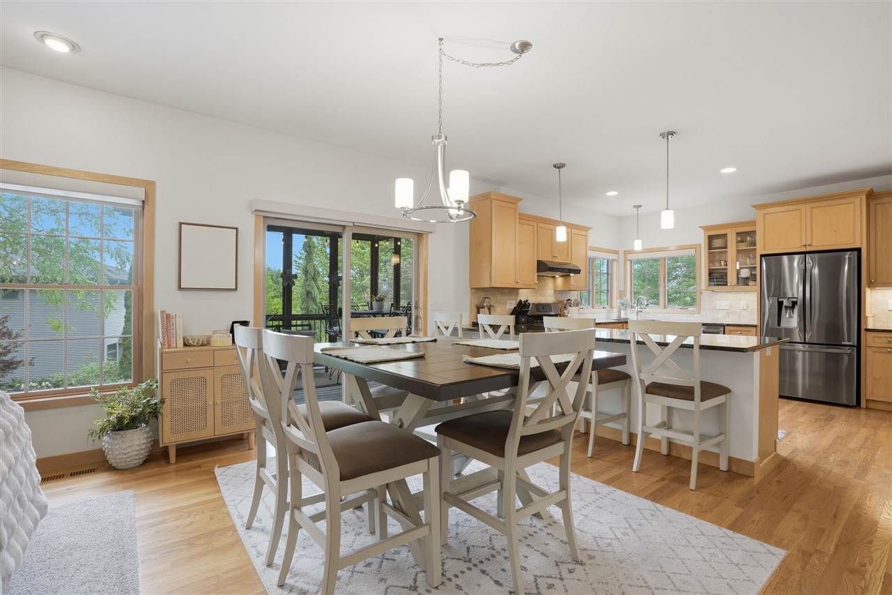 1222 Wild Prairie Drive Iowa City IA 52246