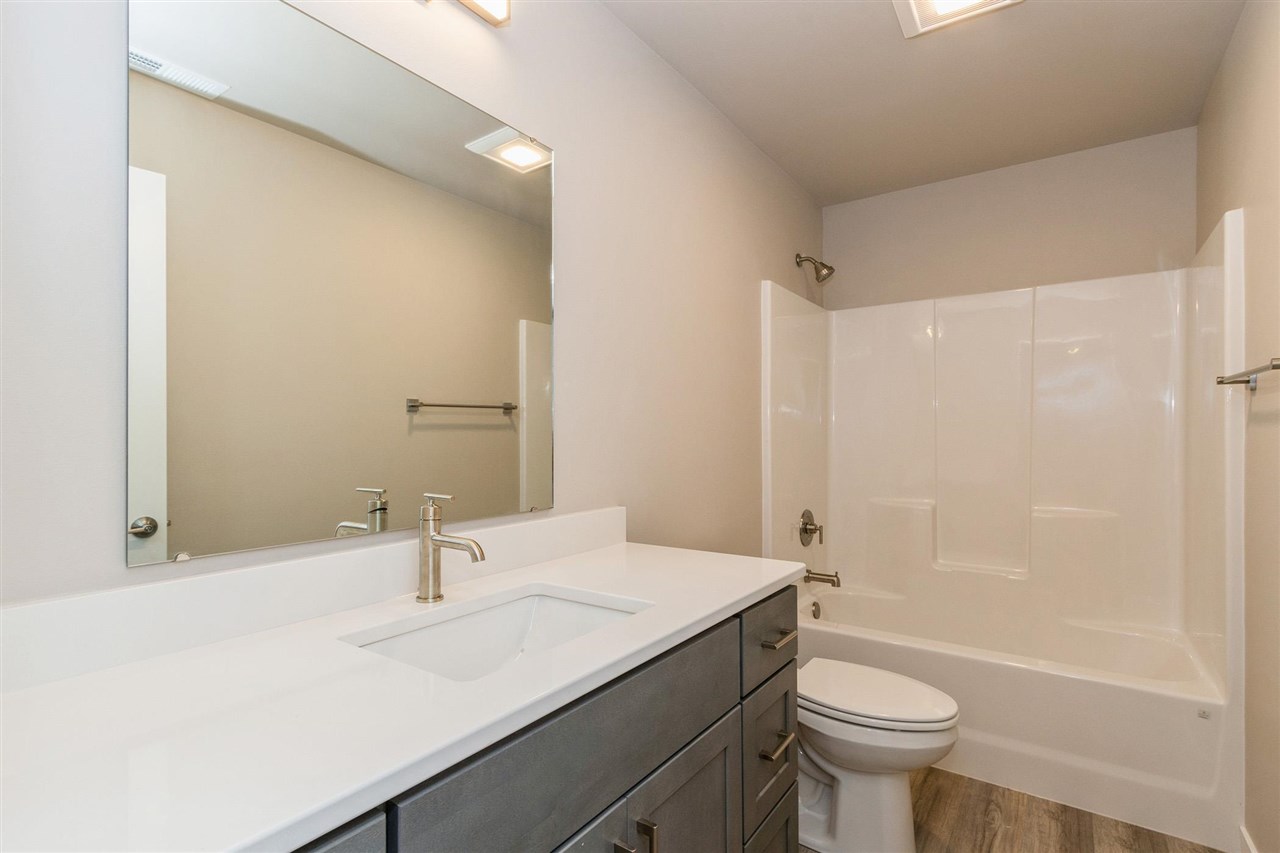 417 Solstice Court North Liberty IA 52317
