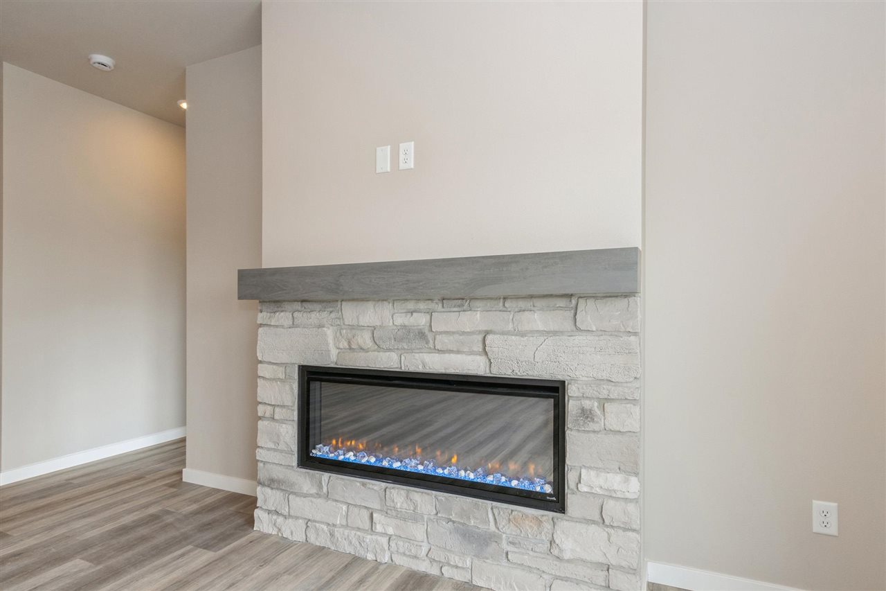 417 Solstice Court North Liberty IA 52317
