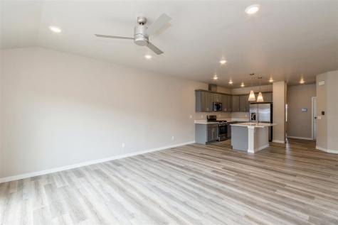 417 Solstice Court North Liberty IA 52317