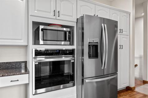 1280 NE Winchester Drive Swisher IA 52338