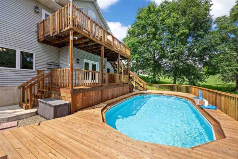 1280 NE Winchester Drive Swisher IA 52338