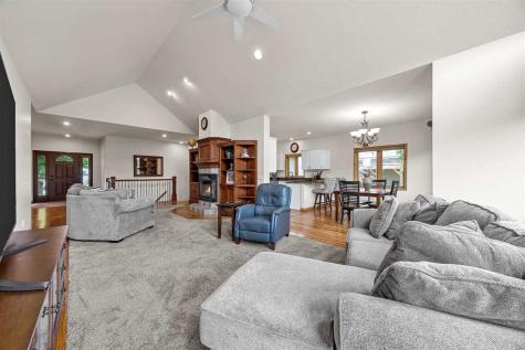 1280 NE Winchester Drive Swisher IA 52338