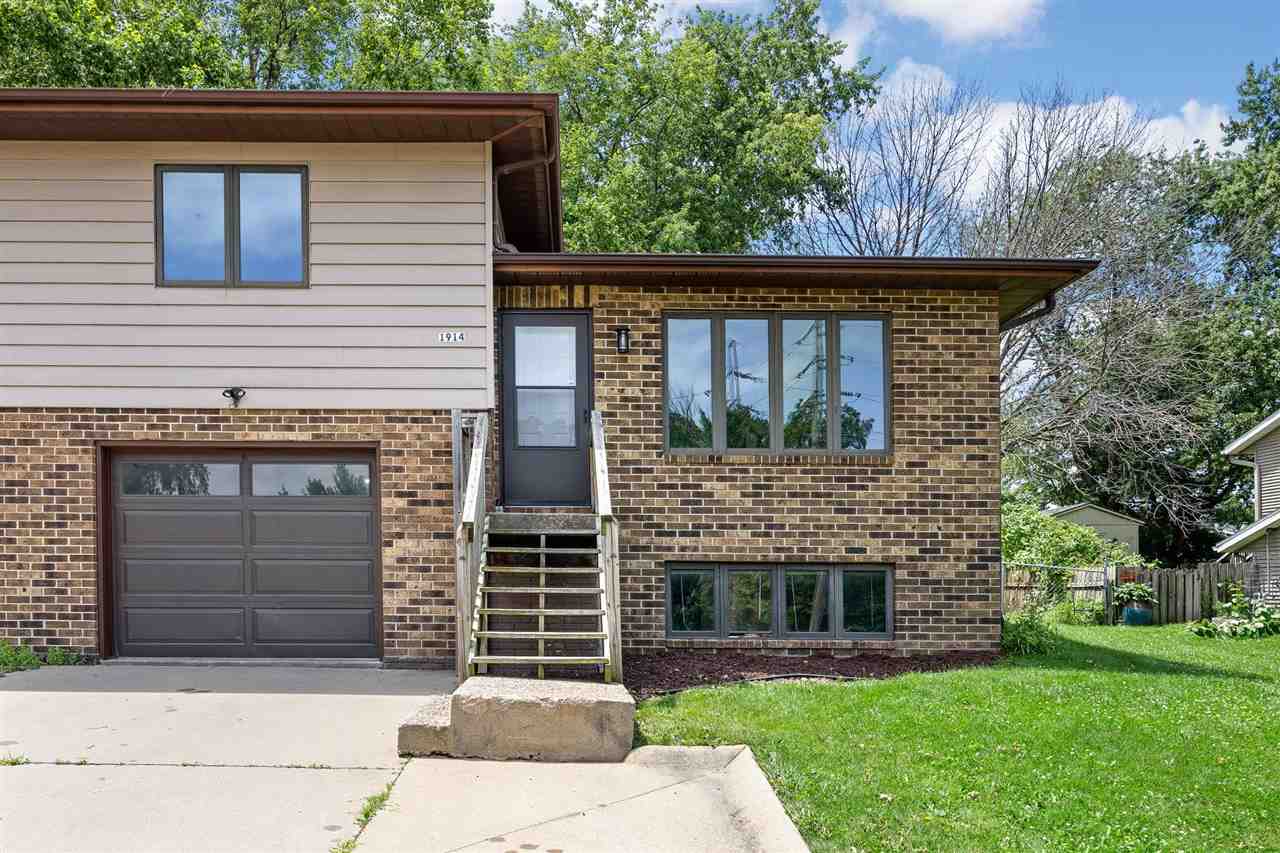 1914 12th Avenue Coralville IA 52241