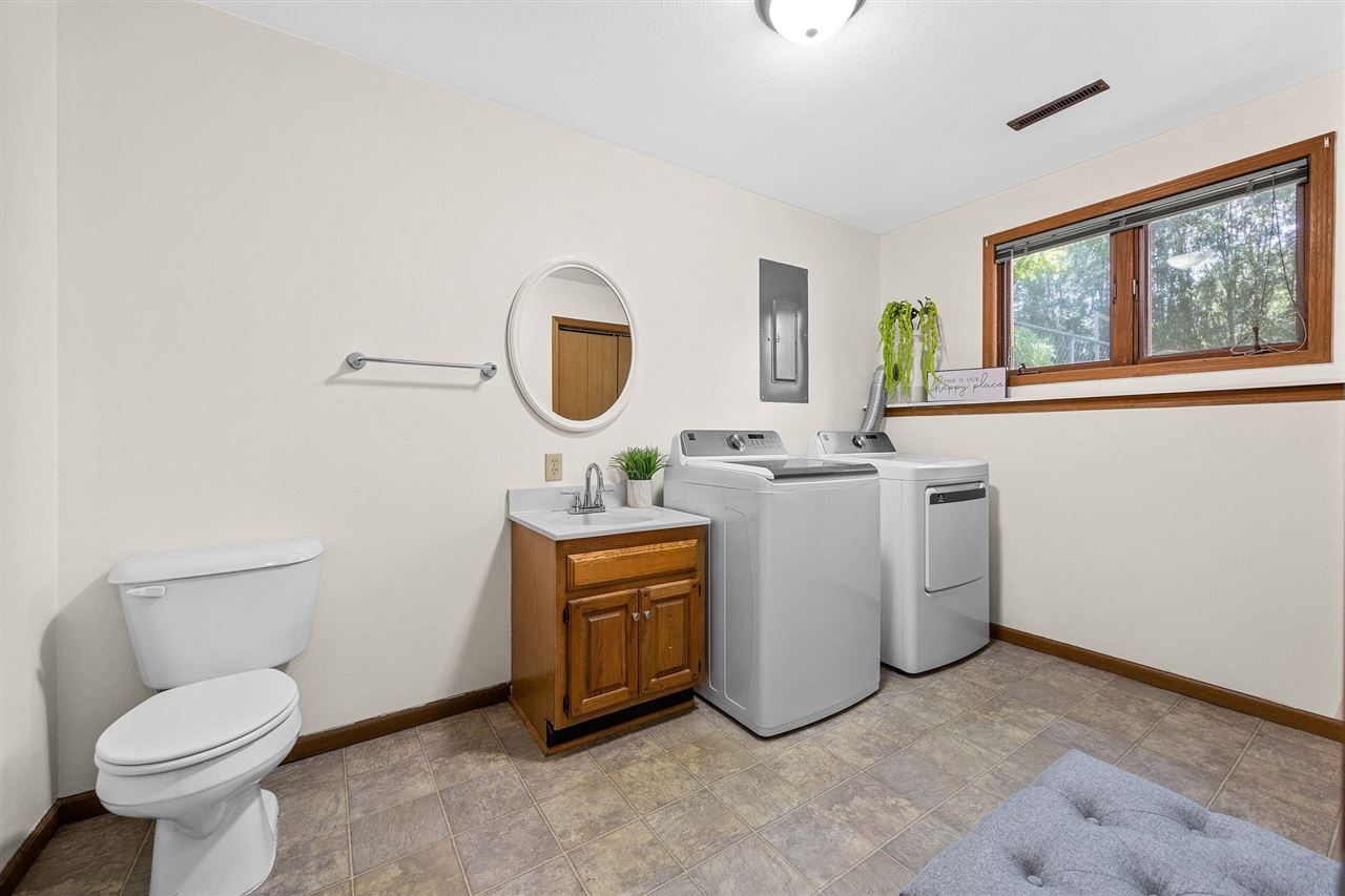 1914 12th Avenue Coralville IA 52241