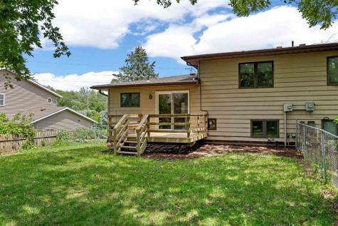 1914 12th Avenue Coralville IA 52241