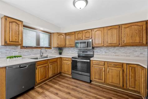 1914 12th Avenue Coralville IA 52241