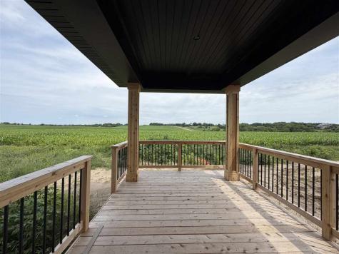 1272 Berkshire Lane North Liberty IA 52317