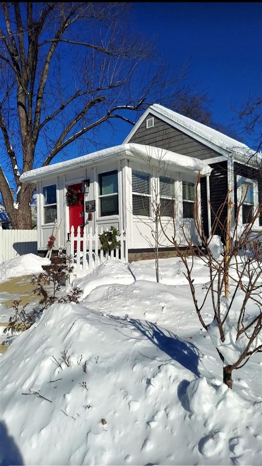 322 SE Liberty Drive Cedar Rapids IA 52403