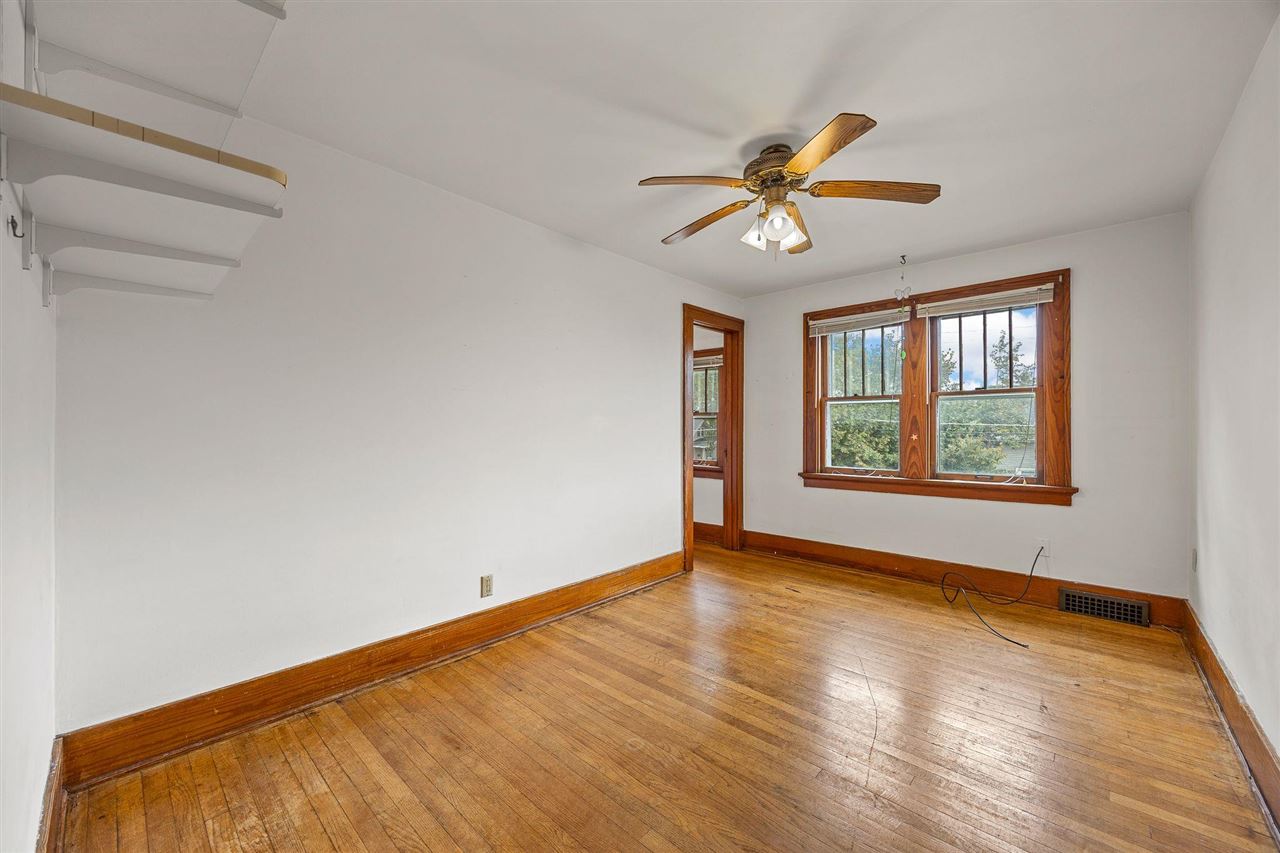 1801 Hamilton Street SW Cedar Rapids IA 52404