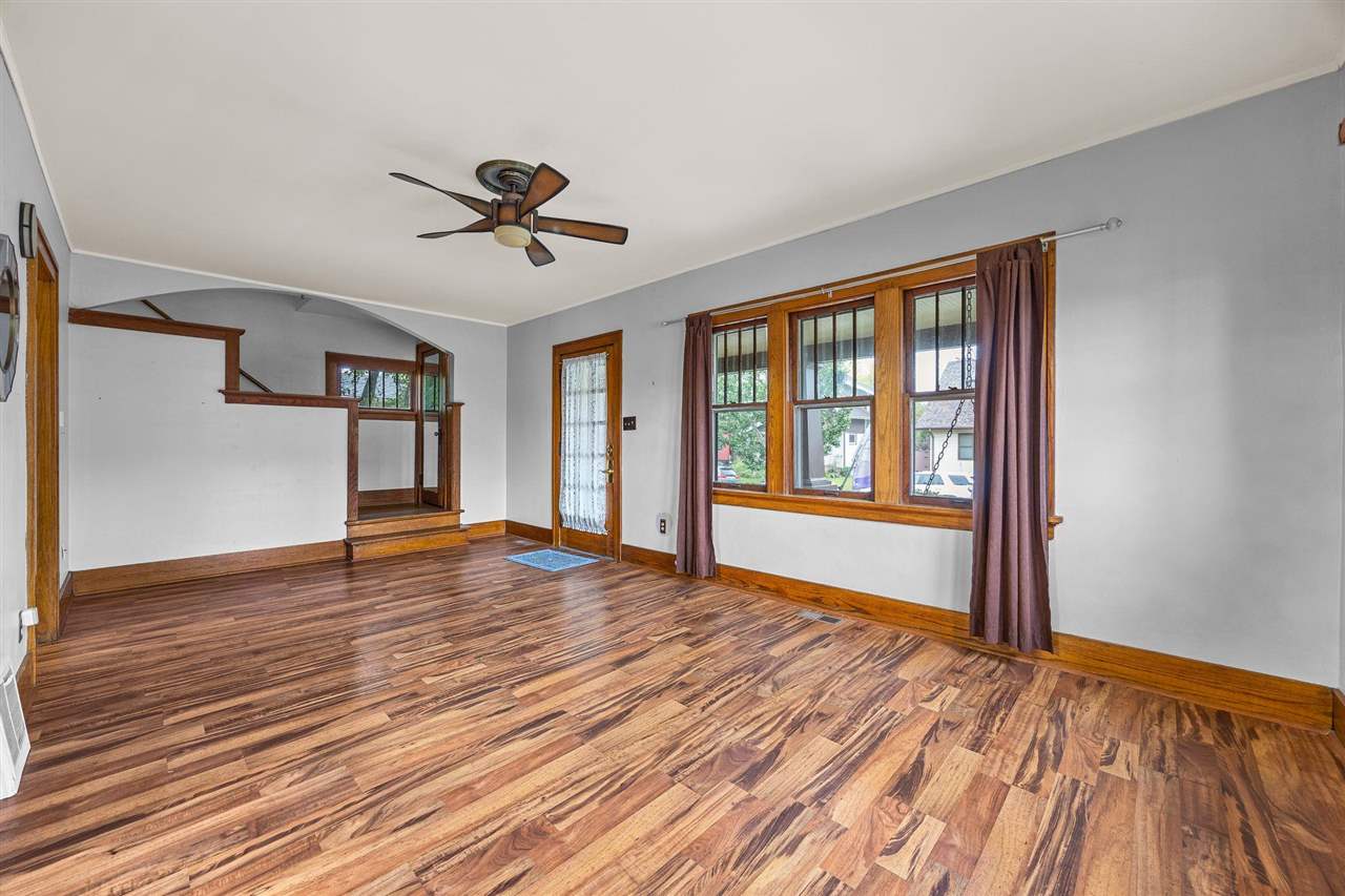 1801 Hamilton Street SW Cedar Rapids IA 52404