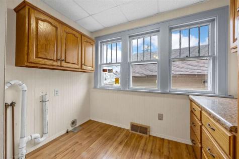 1801 Hamilton Street SW Cedar Rapids IA 52404