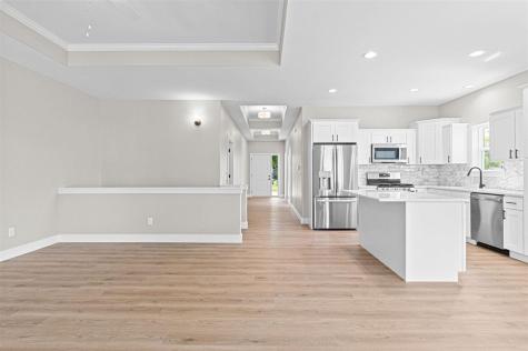 284 Pine Grove Lane Iowa City IA 52246
