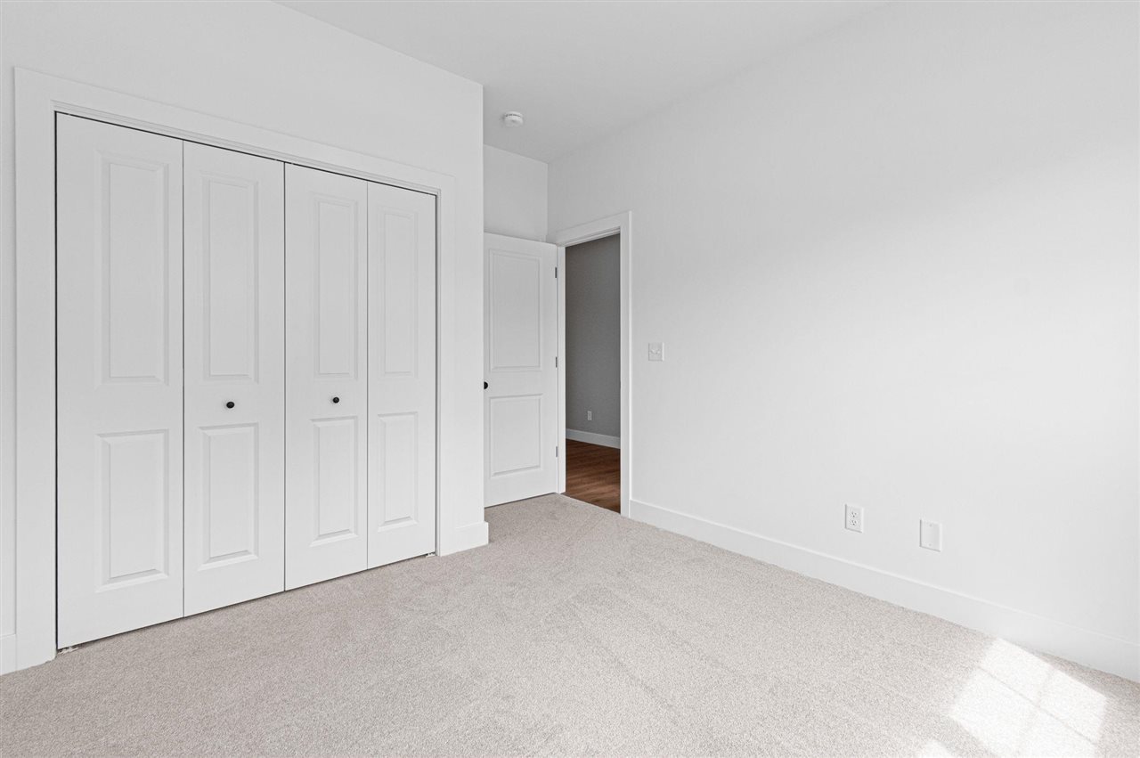 284 Pine Grove Lane Iowa City IA 52246