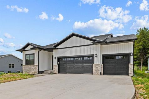 284 Pine Grove Lane Iowa City IA 52246