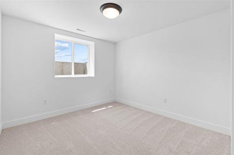 284 Pine Grove Lane Iowa City IA 52246