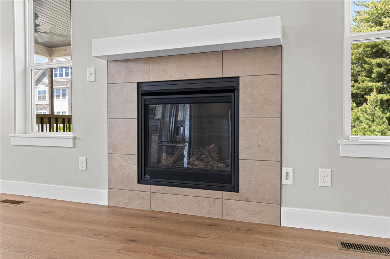 284 Pine Grove Lane Iowa City IA 52246