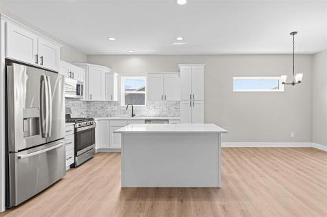 284 Pine Grove Lane Iowa City IA 52246
