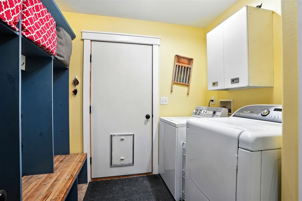 3327 Terrace Lake Road Crawfordsville IA 52621