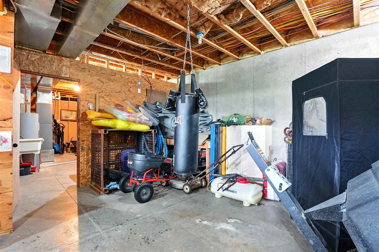 3327 Terrace Lake Road Crawfordsville IA 52621