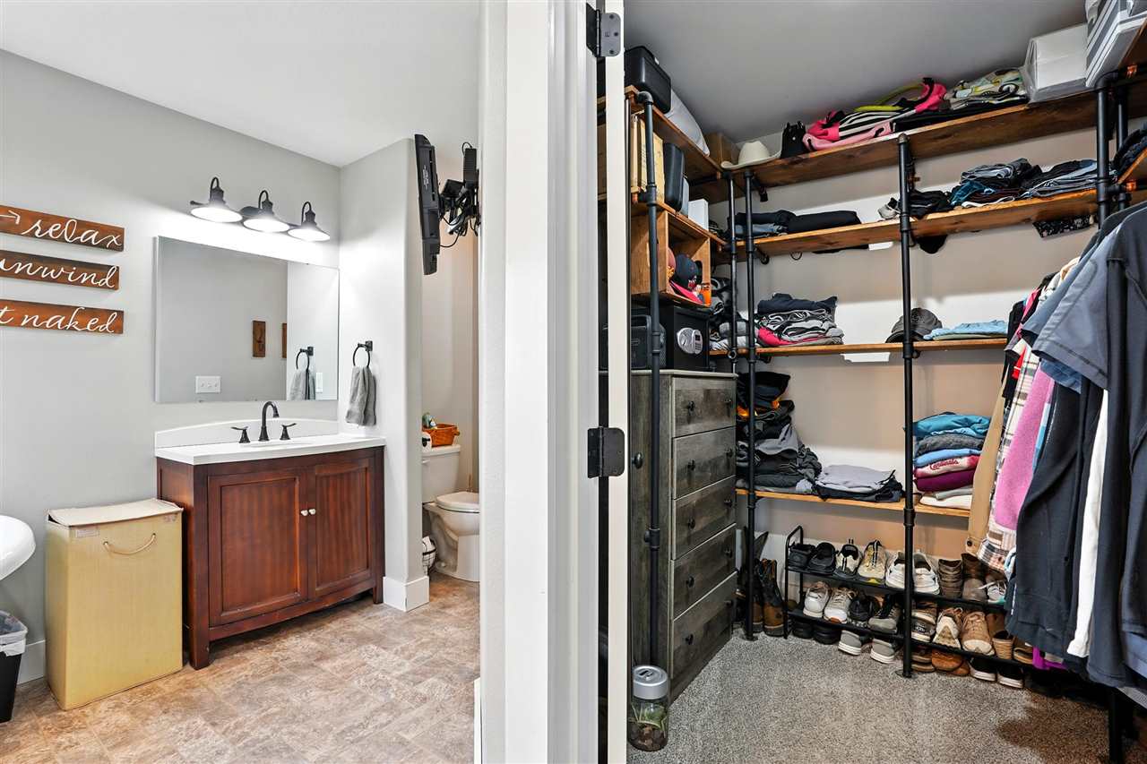 3327 Terrace Lake Road Crawfordsville IA 52621