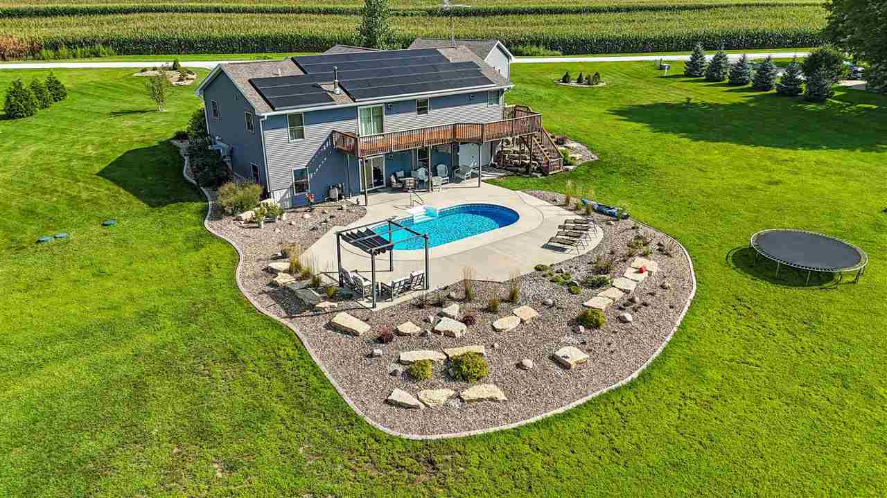 3327 Terrace Lake Road Crawfordsville IA 52621