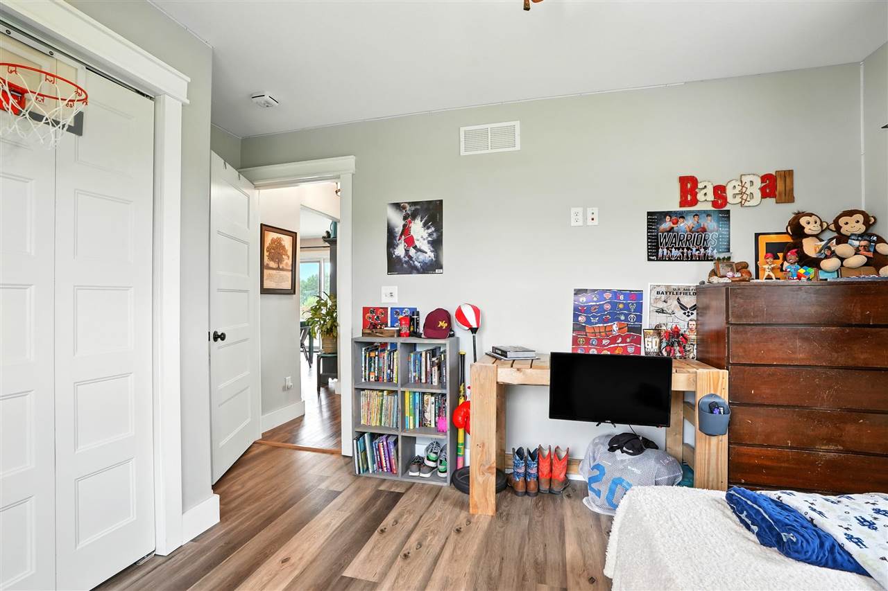 3327 Terrace Lake Road Crawfordsville IA 52621