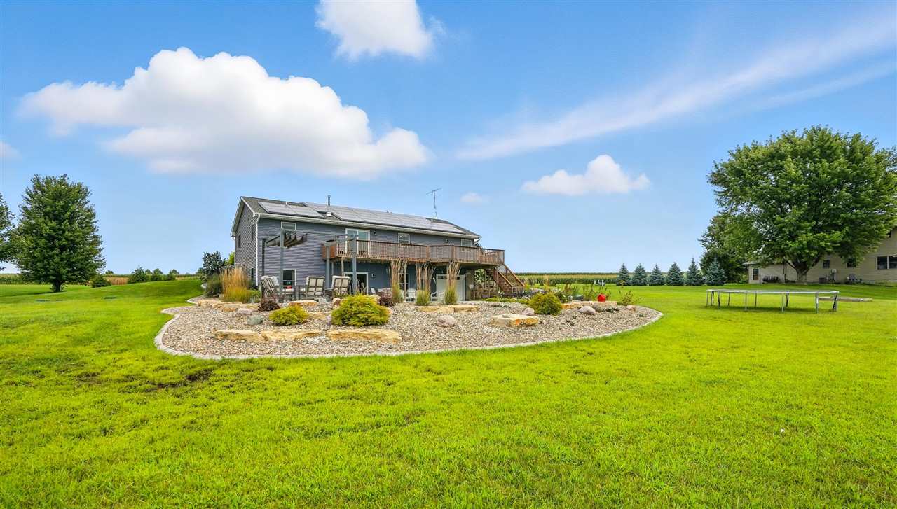 3327 Terrace Lake Road Crawfordsville IA 52621