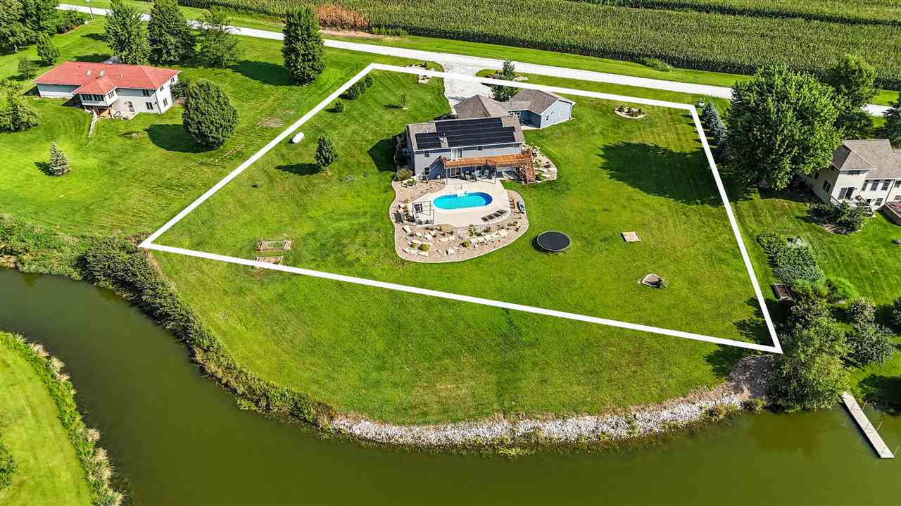3327 Terrace Lake Road Crawfordsville IA 52621