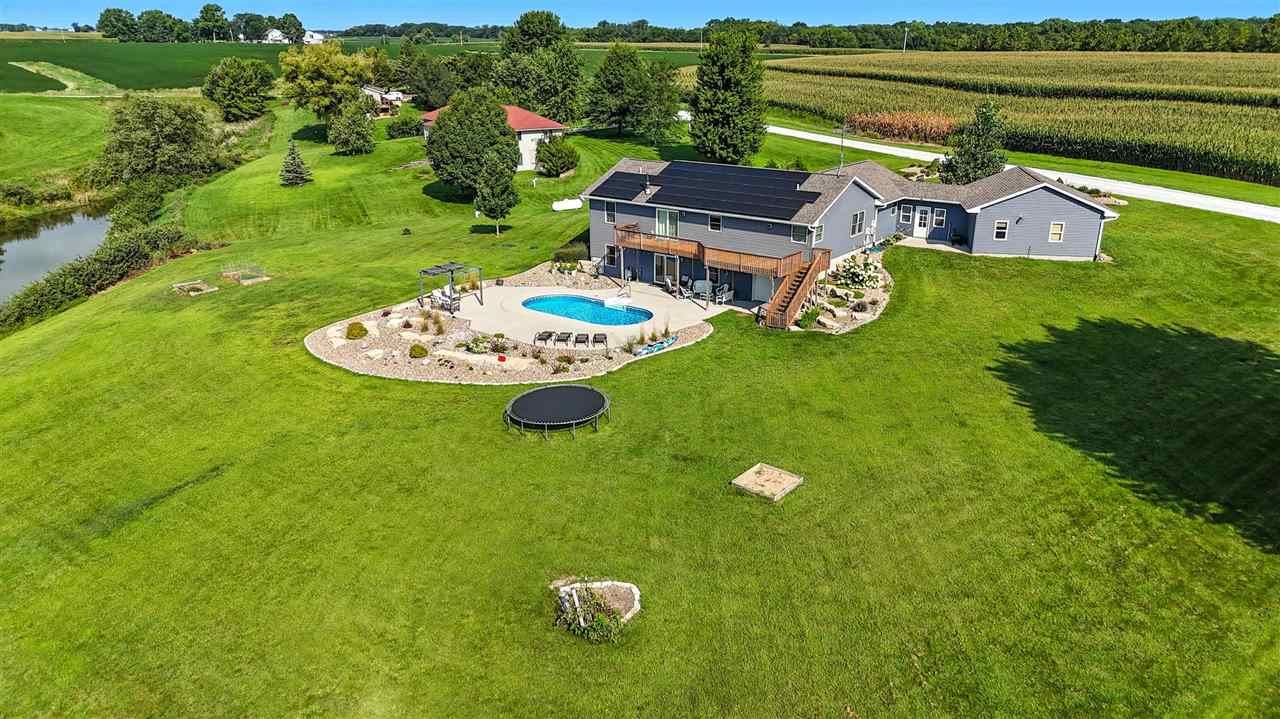 3327 Terrace Lake Road Crawfordsville IA 52621