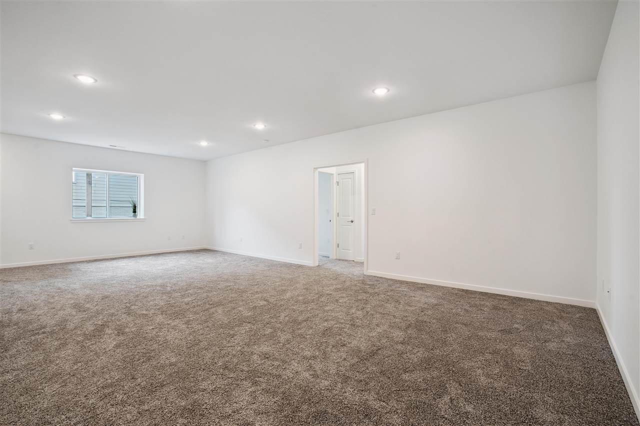 4022 Unbridled Avenue Iowa City IA 52240