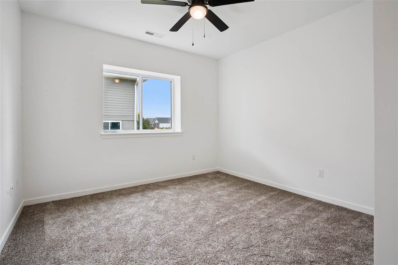 4022 Unbridled Avenue Iowa City IA 52240