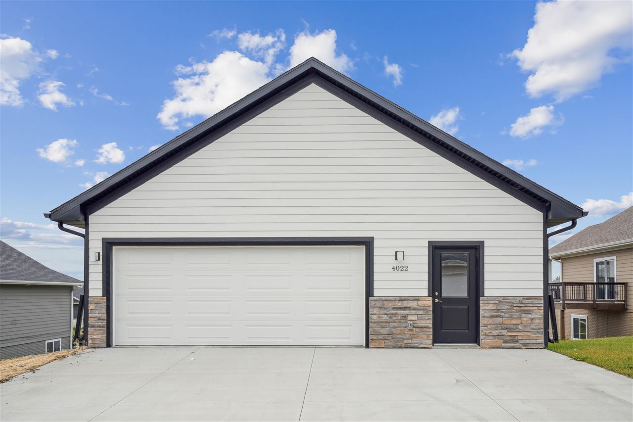 4022 Unbridled Avenue Iowa City IA 52240