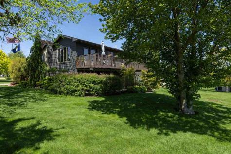 3840 Holly Drive SW Cedar Rapids IA 52404
