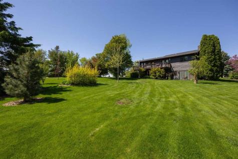 3840 Holly Drive SW Cedar Rapids IA 52404