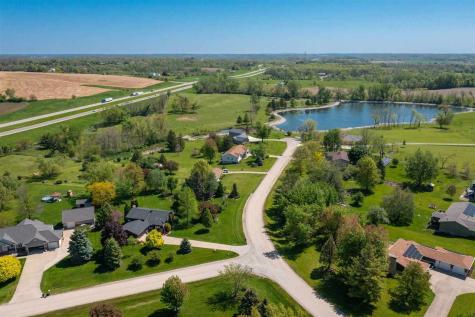 3840 Holly Drive SW Cedar Rapids IA 52404