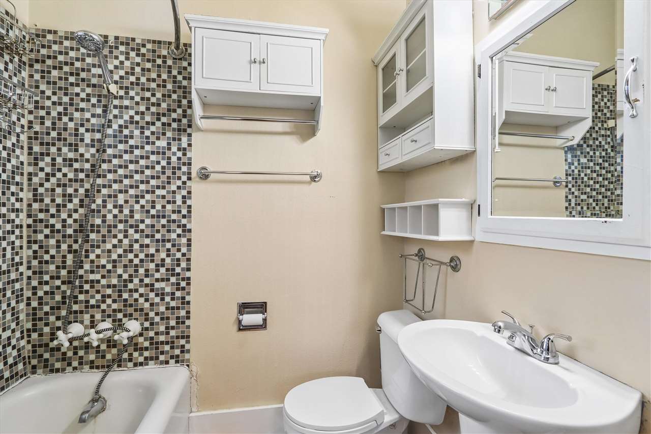 1724 Morningside Drive Iowa City IA 52245