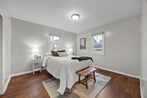 304 B Avenue Hiawatha IA 52233