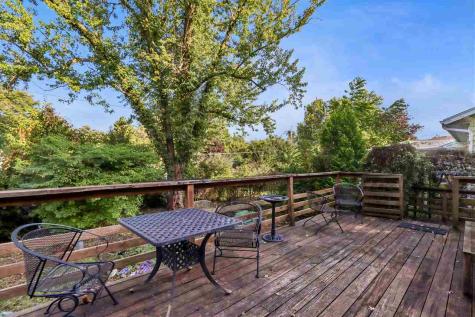 705 9th Avenue Coralville IA 52241