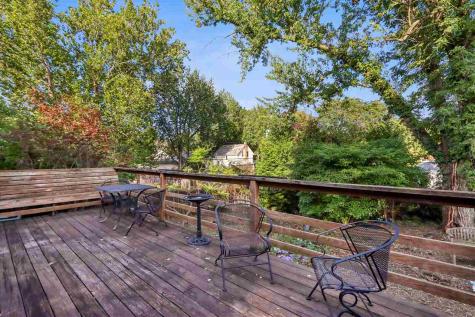 705 9th Avenue Coralville IA 52241