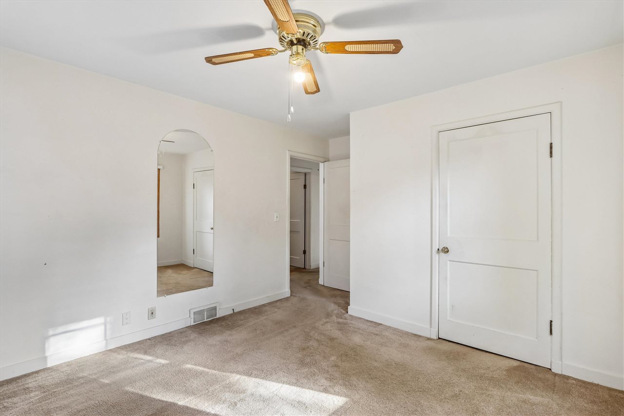 705 9th Avenue Coralville IA 52241