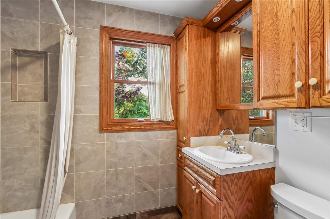 705 9th Avenue Coralville IA 52241