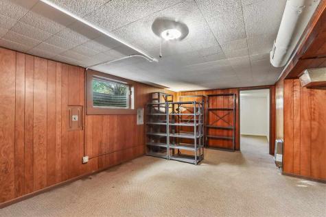 705 9th Avenue Coralville IA 52241