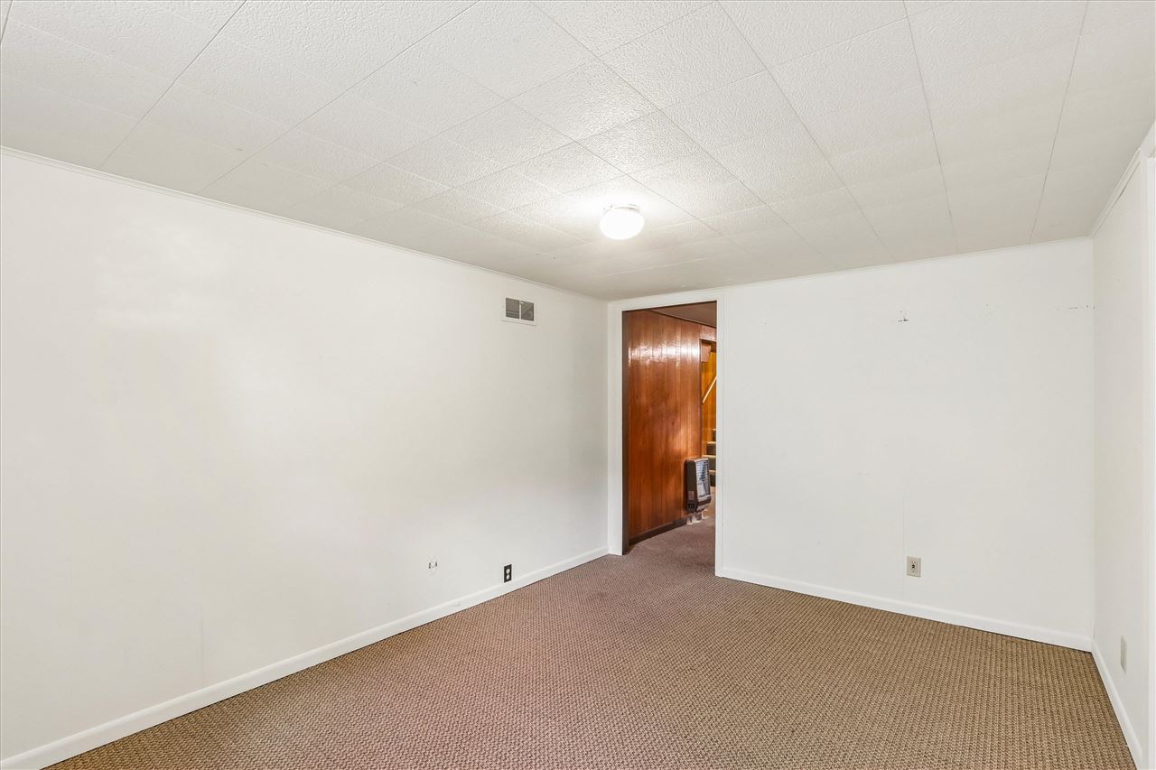 705 9th Avenue Coralville IA 52241