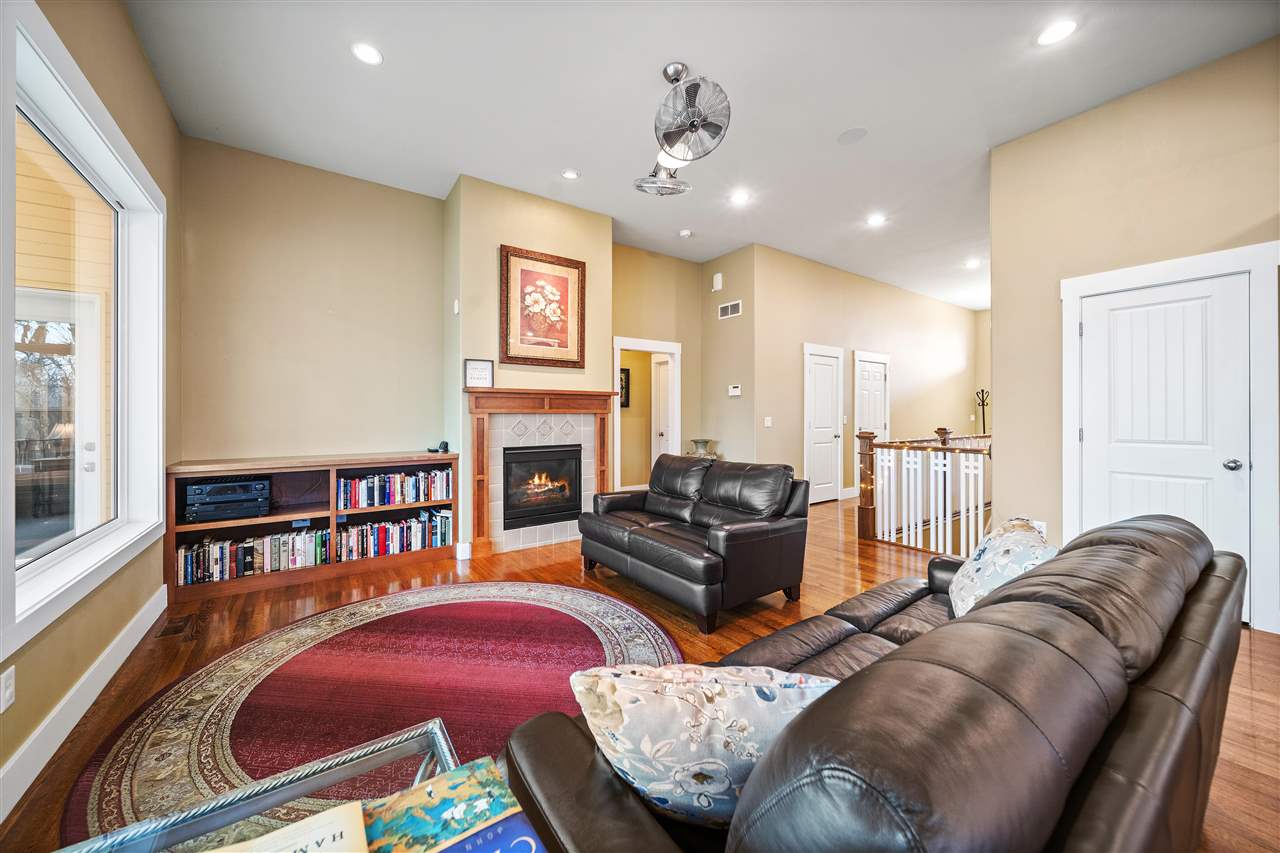 2238 Dempster Drive Coralville IA 52241