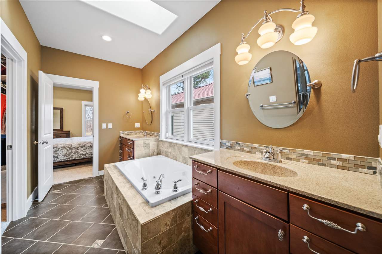 2238 Dempster Drive Coralville IA 52241