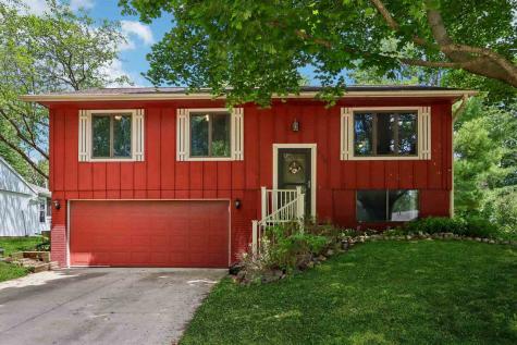 220 Amhurst Street Iowa City IA 52245