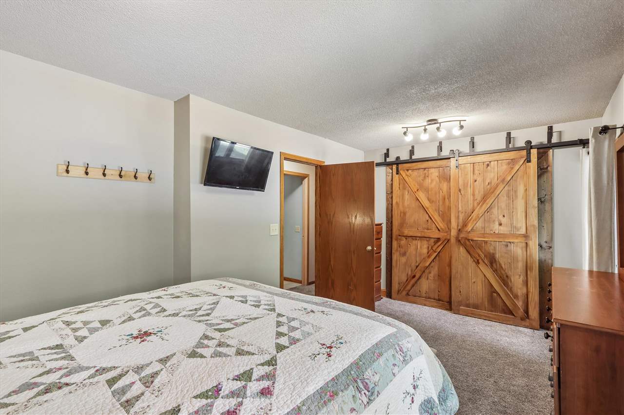220 Amhurst Street Iowa City IA 52245