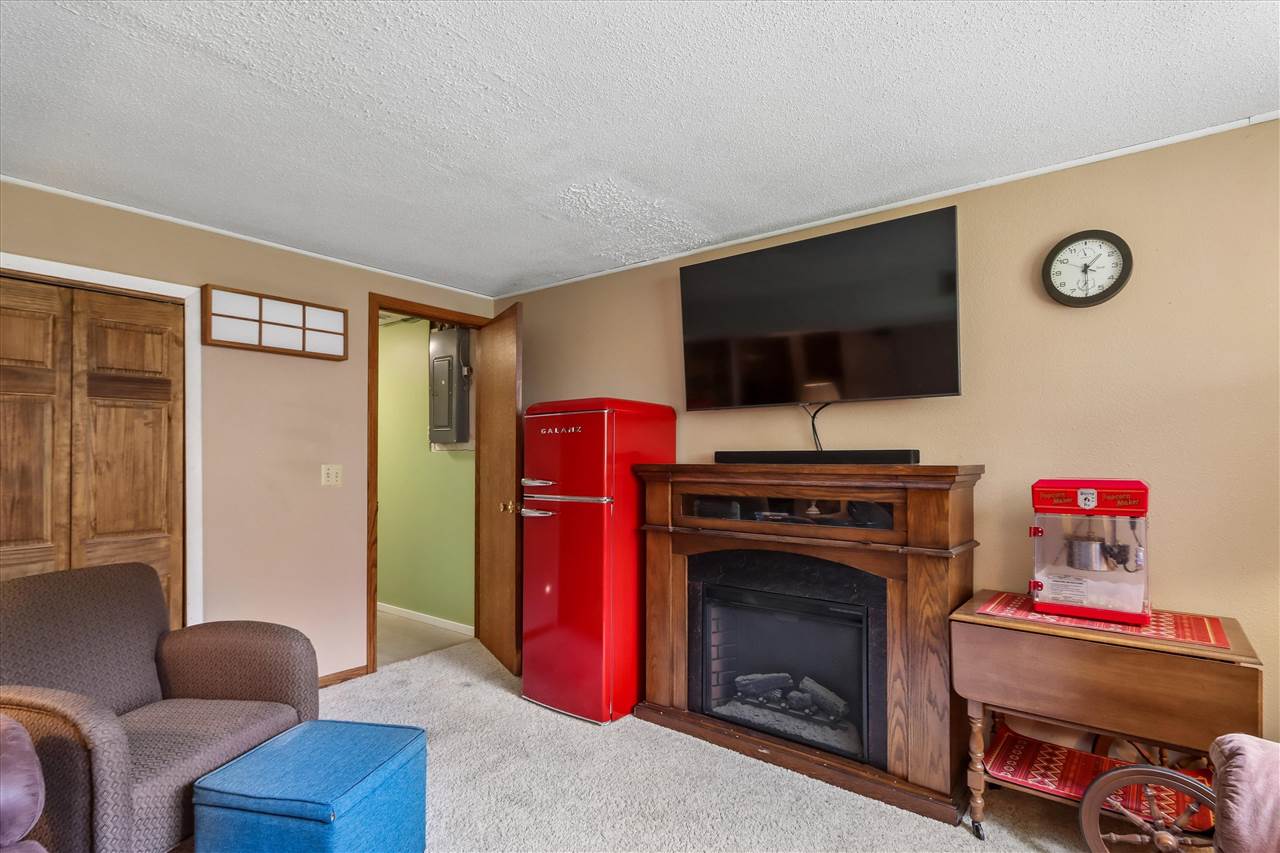 220 Amhurst Street Iowa City IA 52245