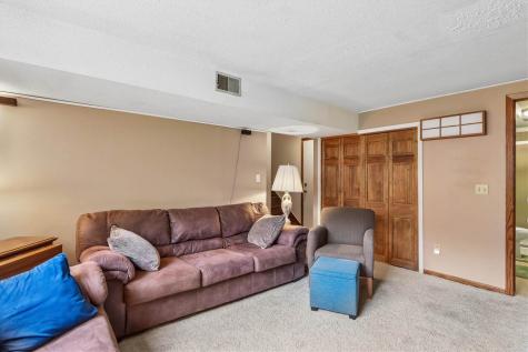 220 Amhurst Street Iowa City IA 52245